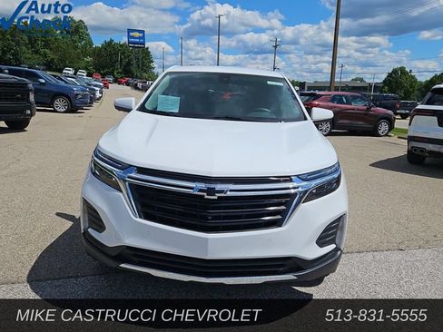 Used 2024 Chevrolet Equinox LT AWD/4WD image 8