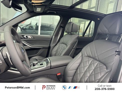 New 2026 BMW X5 xDrive50e image 16