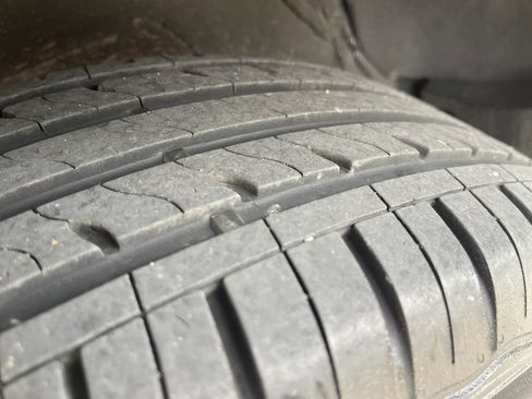 Used 2016 Toyota RAV4 LE image 10