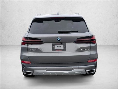 New 2026 BMW X5 xDrive50e w/ Premium Package image 7