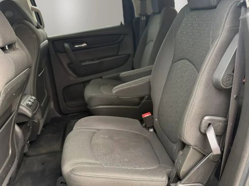 Used 2015 GMC Acadia SLE FWD image 10