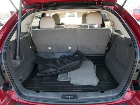 Used 2014 Ford Edge Limited w/ Equipment Group 302A AWD/4WD image 18