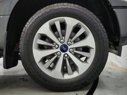 Used 2018 Ford F150 XL w/ Equipment Group 101A Mid AWD/4WD image 30