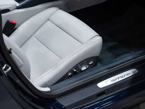 Used 2019 Porsche 911 Carrera RWD image 33