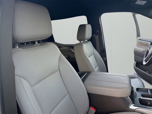 Used 2024 Chevrolet Silverado 1500 LTZ w/ LTZ Convenience Package II image 19