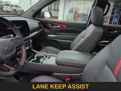 Used 2024 Chevrolet Traverse RS w/ LPO, Floor Liner Package image 12