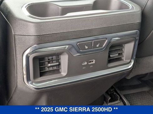 New 2025 GMC Sierra 2500 Denali w/ Denali Reserve Package image 32