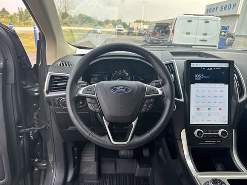 Certified 2023 Ford Edge SEL w/ Convenience Package image 24