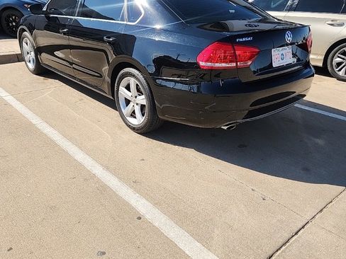 Used 2013 Volkswagen Passat 2.5 SE image 5