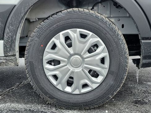 New 2026 Ford Transit 250 148 Medium Roof image 5