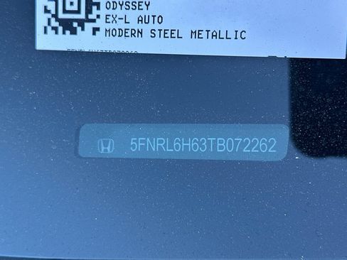Certified 2026 Honda Odyssey EX-L image 2