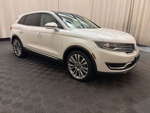Used 2016 Lincoln MKX Reserve w/ Climate Package image 3