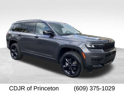 New 2025 Jeep Grand Cherokee L Altitude