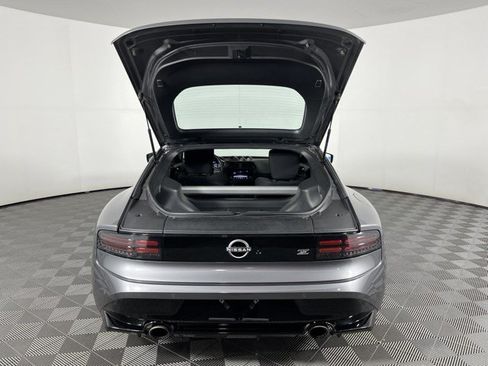 Used 2024 Nissan Z Performance w/ Floor Mat Package RWD image 35