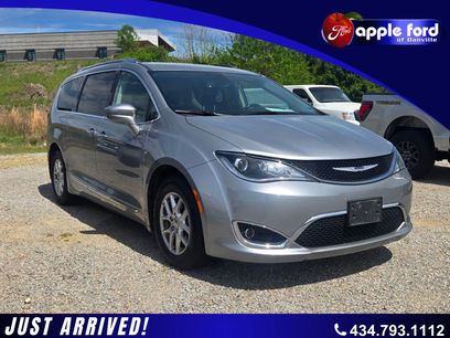 Used 2020 Chrysler Pacifica Touring-L