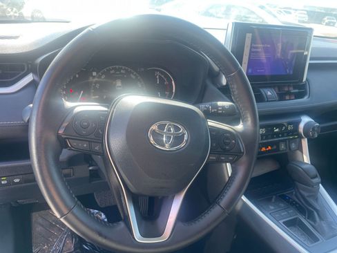 Used 2025 Toyota RAV4 XLE w/ Weather Package image 29