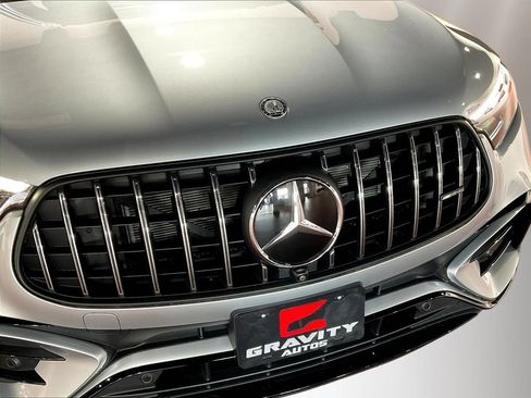 Used 2024 Mercedes-Benz GLC 43 AMG 4MATIC w/ Driver Assistance Package image 34