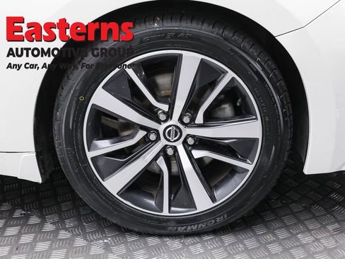 Used 2020 Nissan Maxima 3.5 SV w/ Floor Mat Group image 32