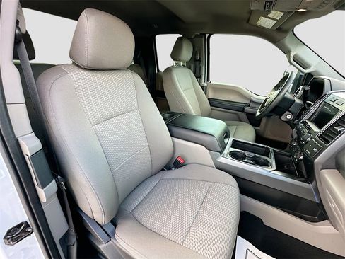 Used 2021 Ford F350 XLT w/ XLT Premium Package image 26