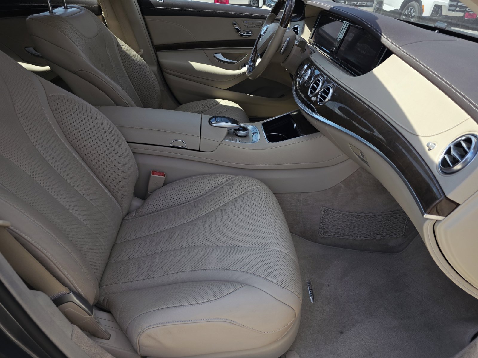 Used 2016 Mercedes-Benz S 550 Sedan image 13