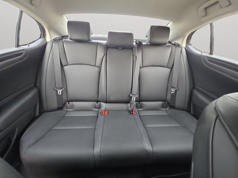 Used 2025 Lexus ES 350 w/ Technology Package FWD image 16