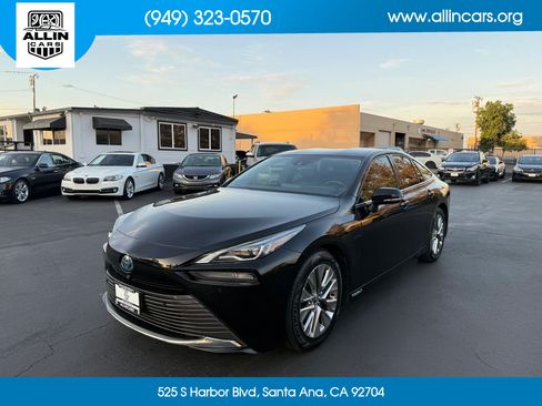 Used 2021 Toyota Mirai w/ Advanced Technology Package RWD image 1