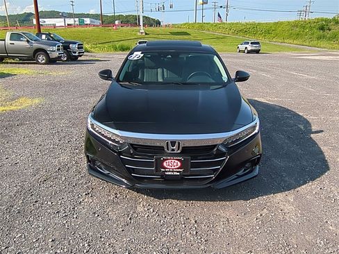 Used 2022 Honda Accord Touring image 8