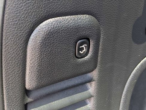 Used 2021 Jeep Grand Cherokee Laredo X RWD image 13