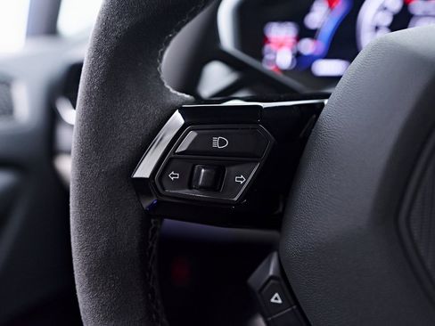 Used 2023 Lamborghini Huracan EVO image 61