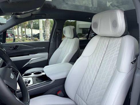 New 2025 Cadillac Escalade IQ Luxury 1 image 21