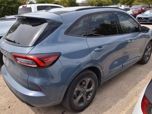 Used 2023 Ford Escape ST-Line w/ Tech Pack #1 FWD image 5