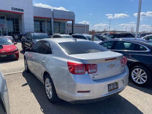 Used 2015 Chevrolet Malibu LT w/ Power Convenience Package image 5