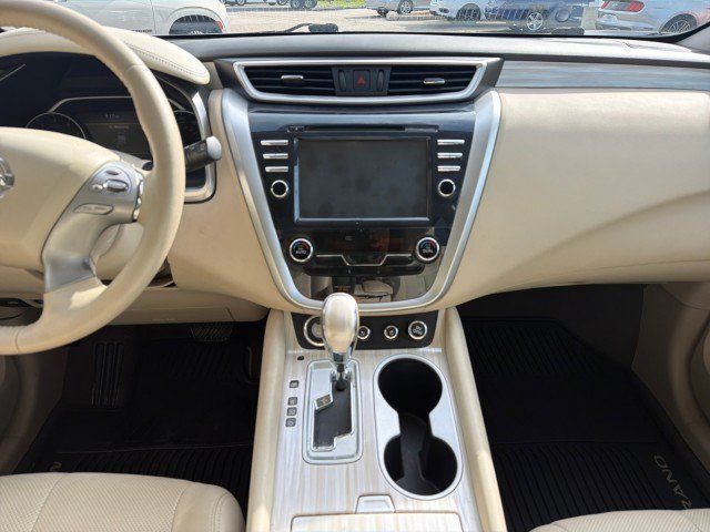 Used 2016 Nissan Murano Platinum w/ Platinum Technology Package FWD image 17