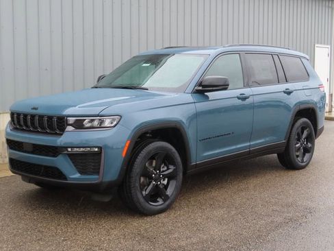 New 2026 Jeep Grand Cherokee L Limited AWD/4WD image 8