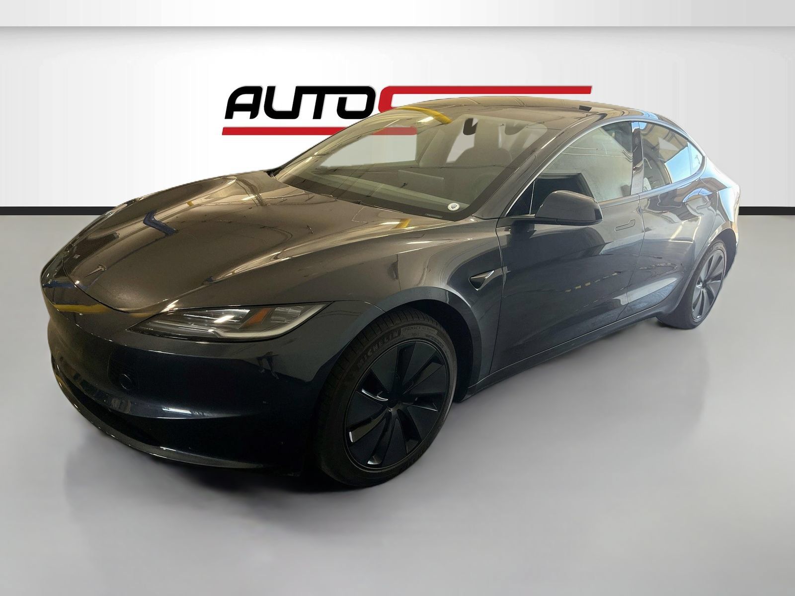 Used 2026 Tesla Model 3 RWD image 3