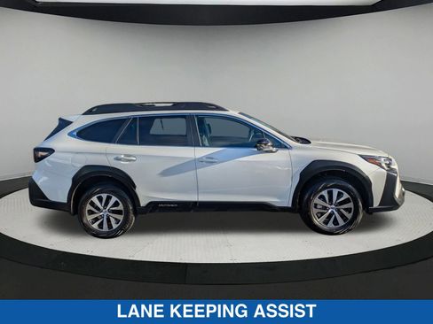 Certified 2025 Subaru Outback Premium image 2