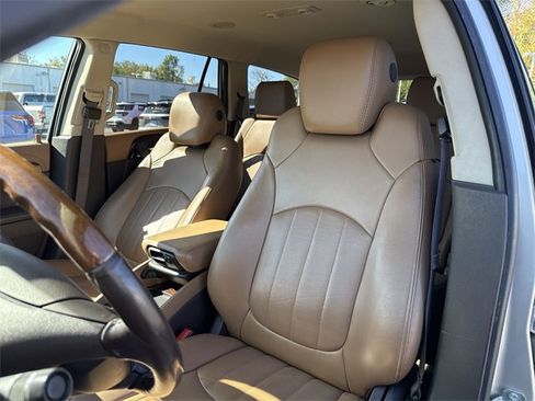 Certified 2017 Buick Enclave Leather image 19