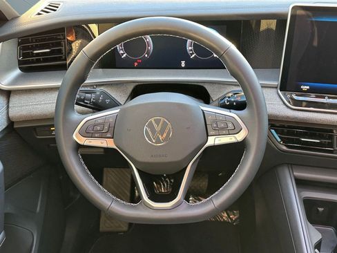 New 2026 Volkswagen Tiguan S image 14