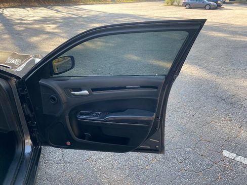 Used 2016 Chrysler 300 S w/ 300S Premium Group image 61