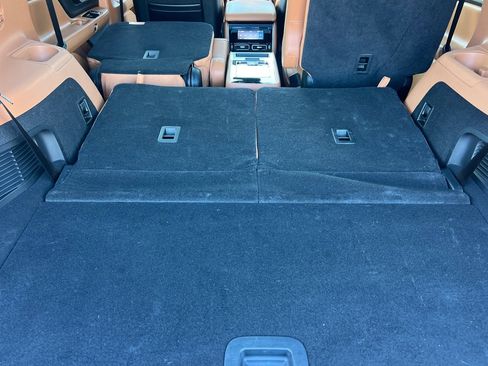 Certified 2023 Lincoln Aviator Black Label Grand Touring w/ Class IV Trailer Tow Package image 16