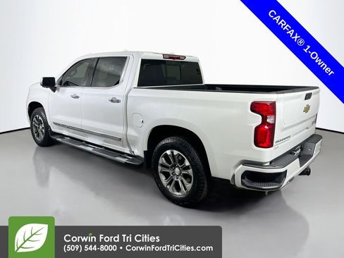 Used 2024 Chevrolet Silverado 1500 High Country w/ Z71 Off-Road Package image 10