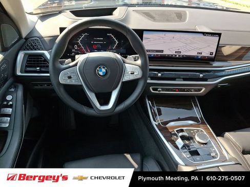 Used 2026 BMW X7 xDrive40i AWD/4WD image 15