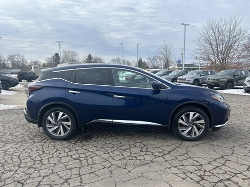 Used 2020 Nissan Murano SL image 2