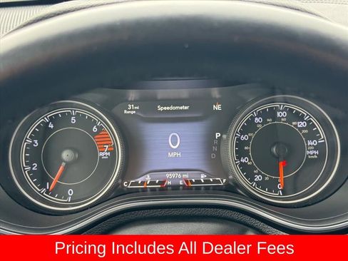 Used 2019 Jeep Cherokee Limited FWD image 20