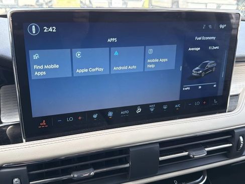 Used 2025 Lincoln Corsair FWD w/ Equipment Group 101A image 24