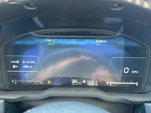 Used 2025 Subaru Forester Limited image 23