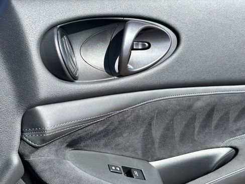 Certified 2024 Nissan Z Performance w/ Floor Mat Package image 11