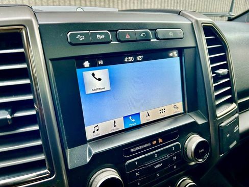 Certified 2018 Ford F150 Raptor w/ Equipment Group 802A Luxury image 27