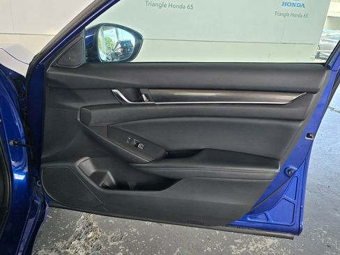 Used 2018 Honda Accord Sport image 20