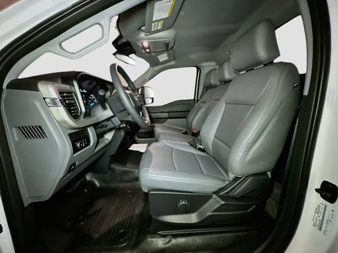 New 2026 Ford F350 XL w/ XL Chrome Package AWD/4WD image 16